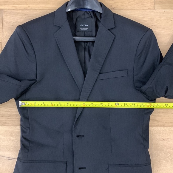 ZARA MAN NAVY WITH MICRO PINSTRIPES - 36R SLIM FIT - Picture 4 of 9